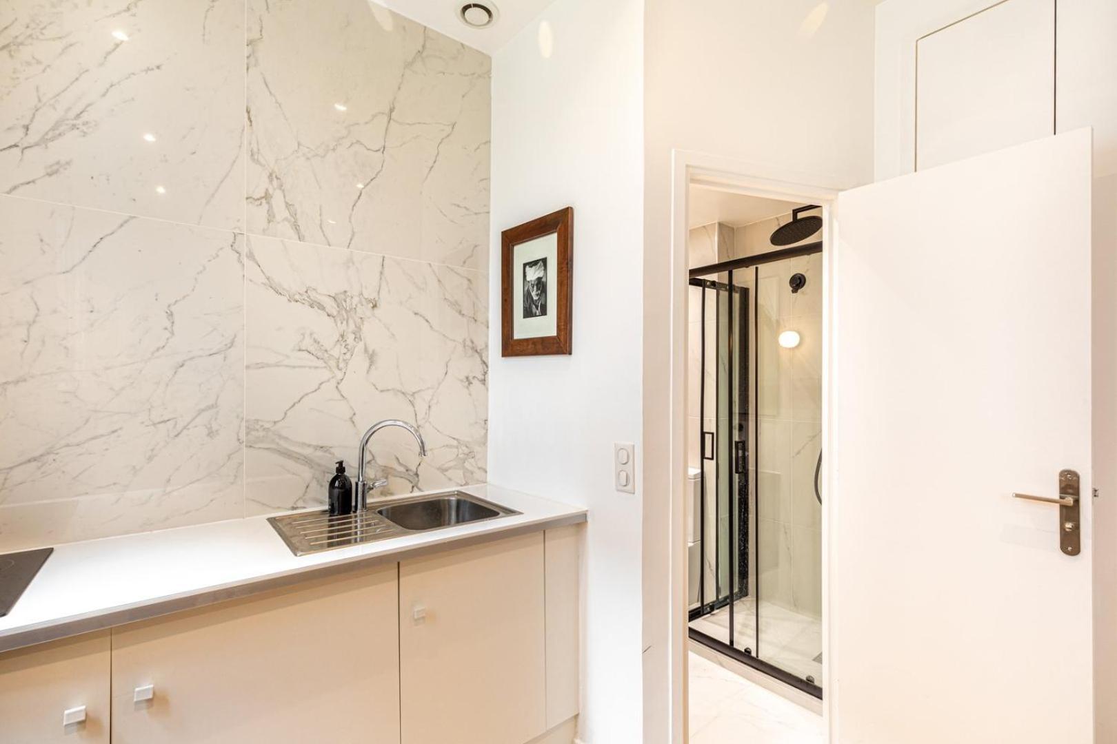Guestready - Elysee Palace Marble Haven Paris Exterior foto